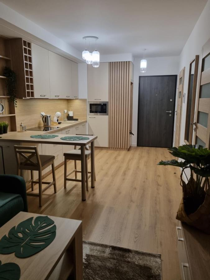 Apartament Sloneczny -Sciegiennego Kielce Exterior photo